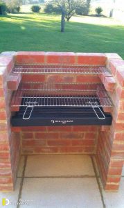 28 DIY BBQ Grill Ideas You Can Build On A Budget | Engineering Discoveries