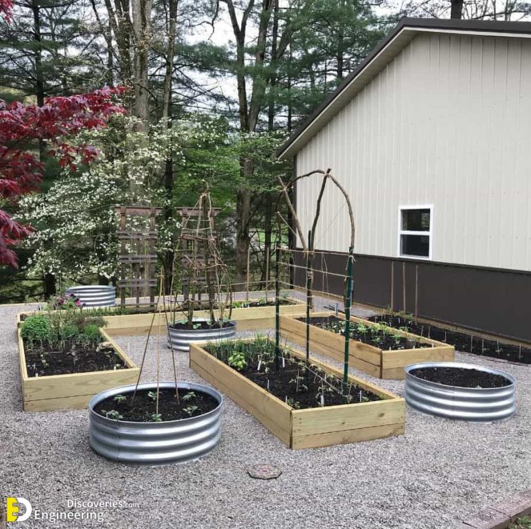 StepbyStep Guide To Building An Easy DIY Raised Garden Bed