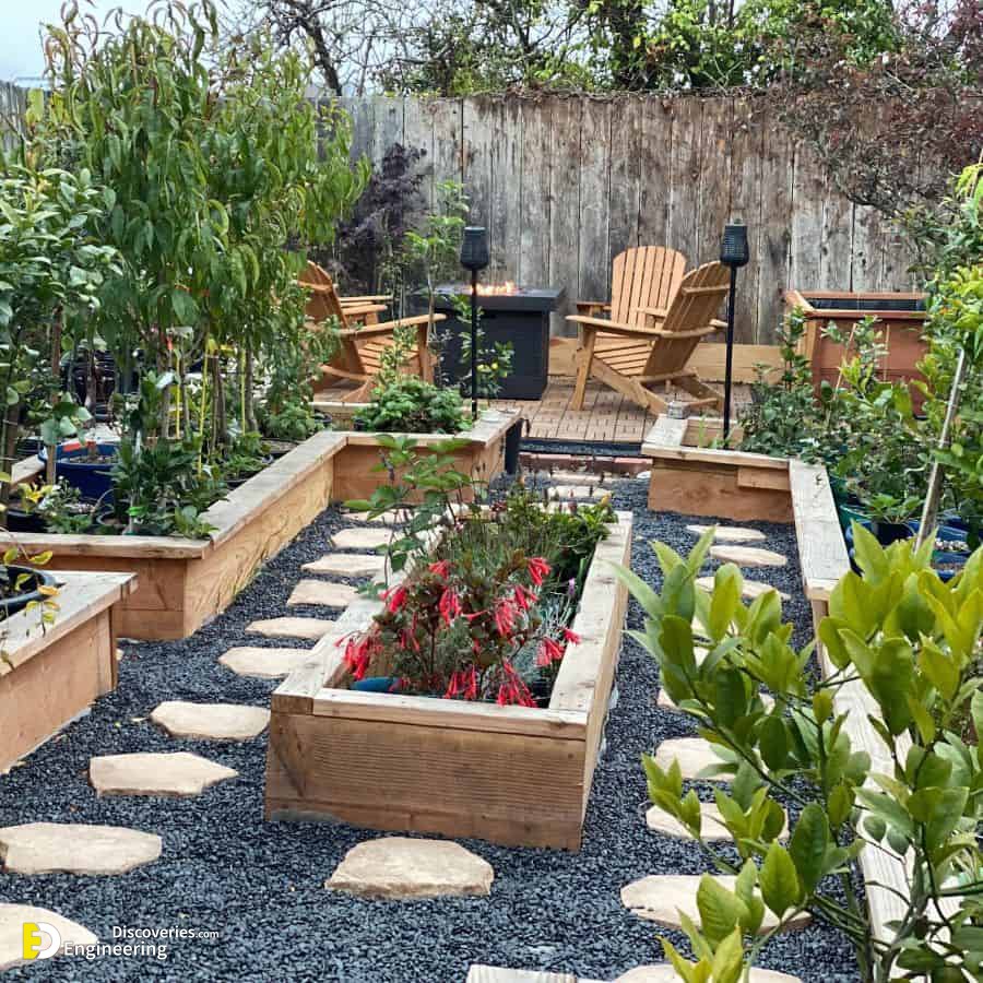 39-layout-raised-garden-bed-ideas-foggy_gardener.jpg