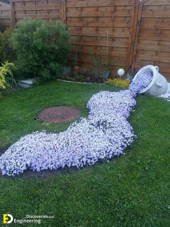 Stunning-Spilled-Flower-Pot-Ideas-for-Your-Garden-11.jpg