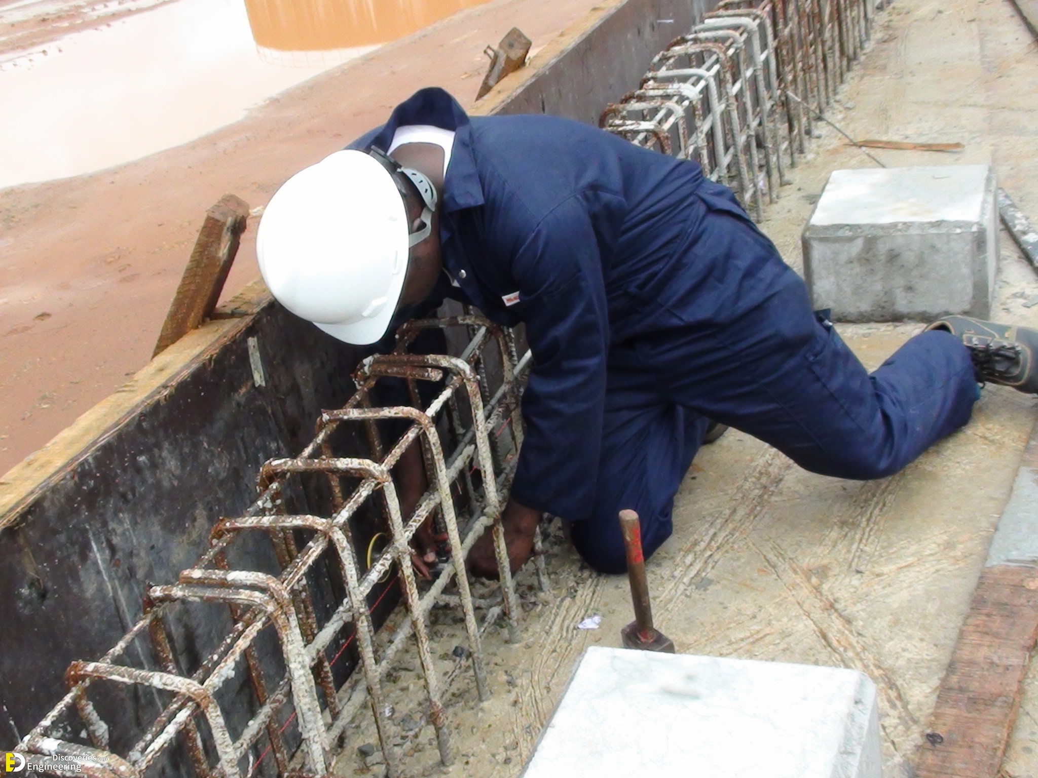 building1.jpg