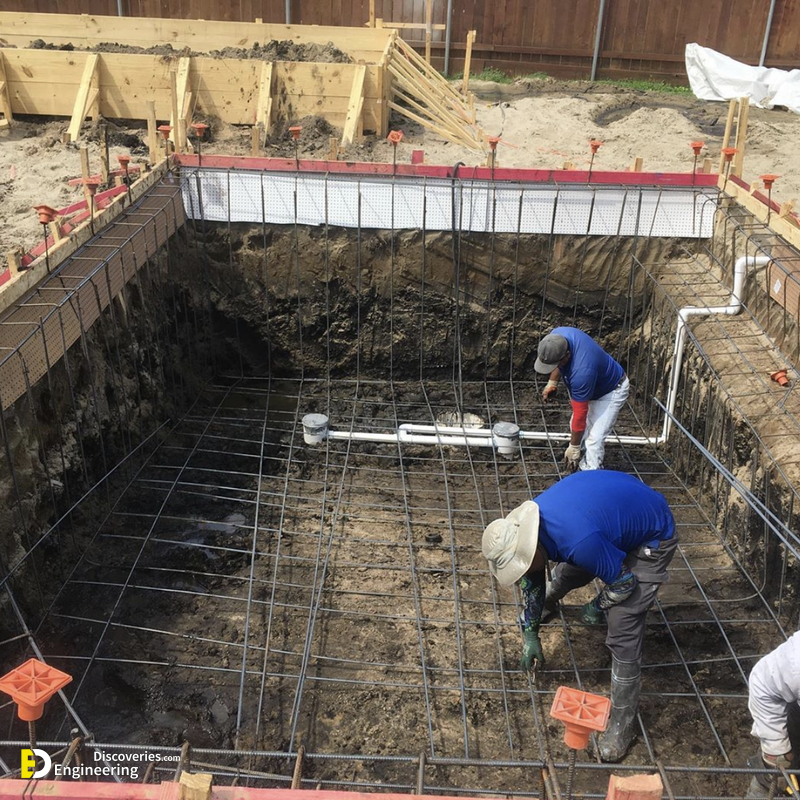 swimming-pool-contractor-near-me.png