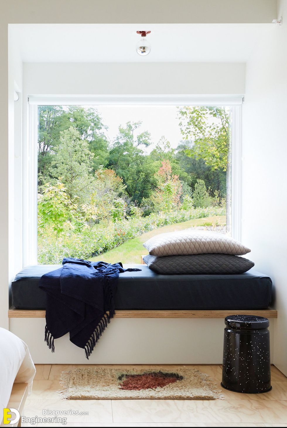 window-seat-ideas-tourists-rooms-gallery-021-1579109750.jpg