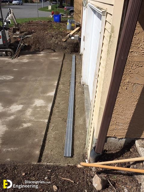 pic_trench1-1.jpg