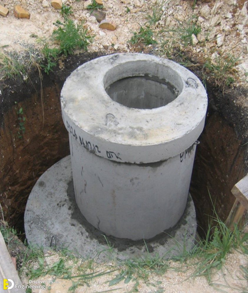 1620193401_44-p-tualet-na-betonnikh-koltsakh-na-uchastke-61.jpg