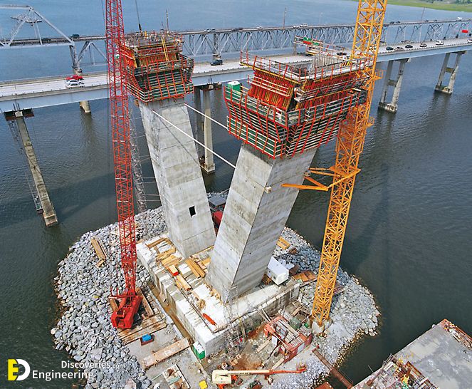 arthur-ravenel-jr-bridge-acs-self-climbing-system-and-vario-gt-24-girder-wall-formwork.jpg