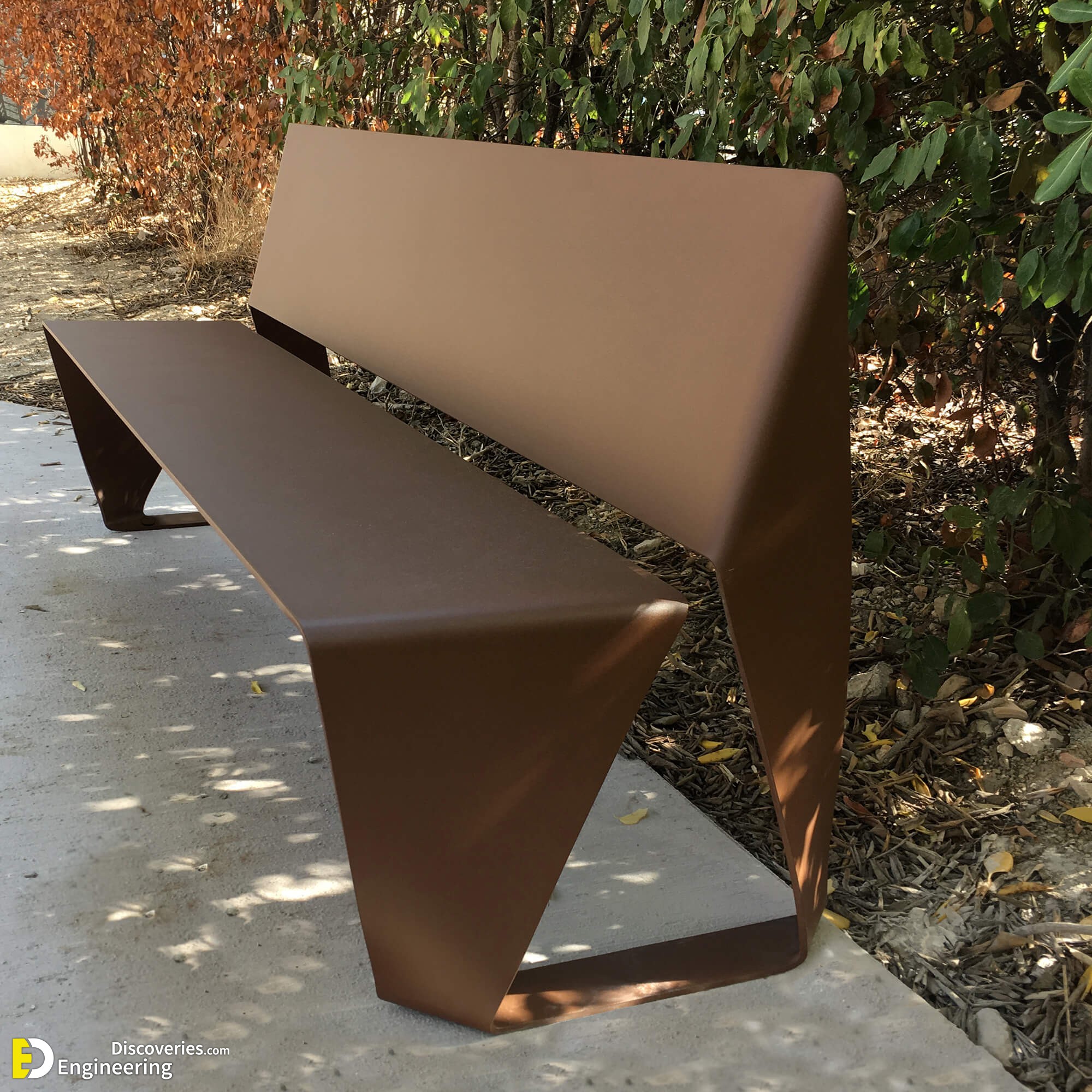 banc-public-en-acier-design-5606330-2.jpg