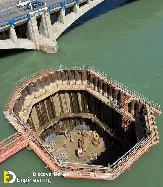 cofferdam-in-water.jpg