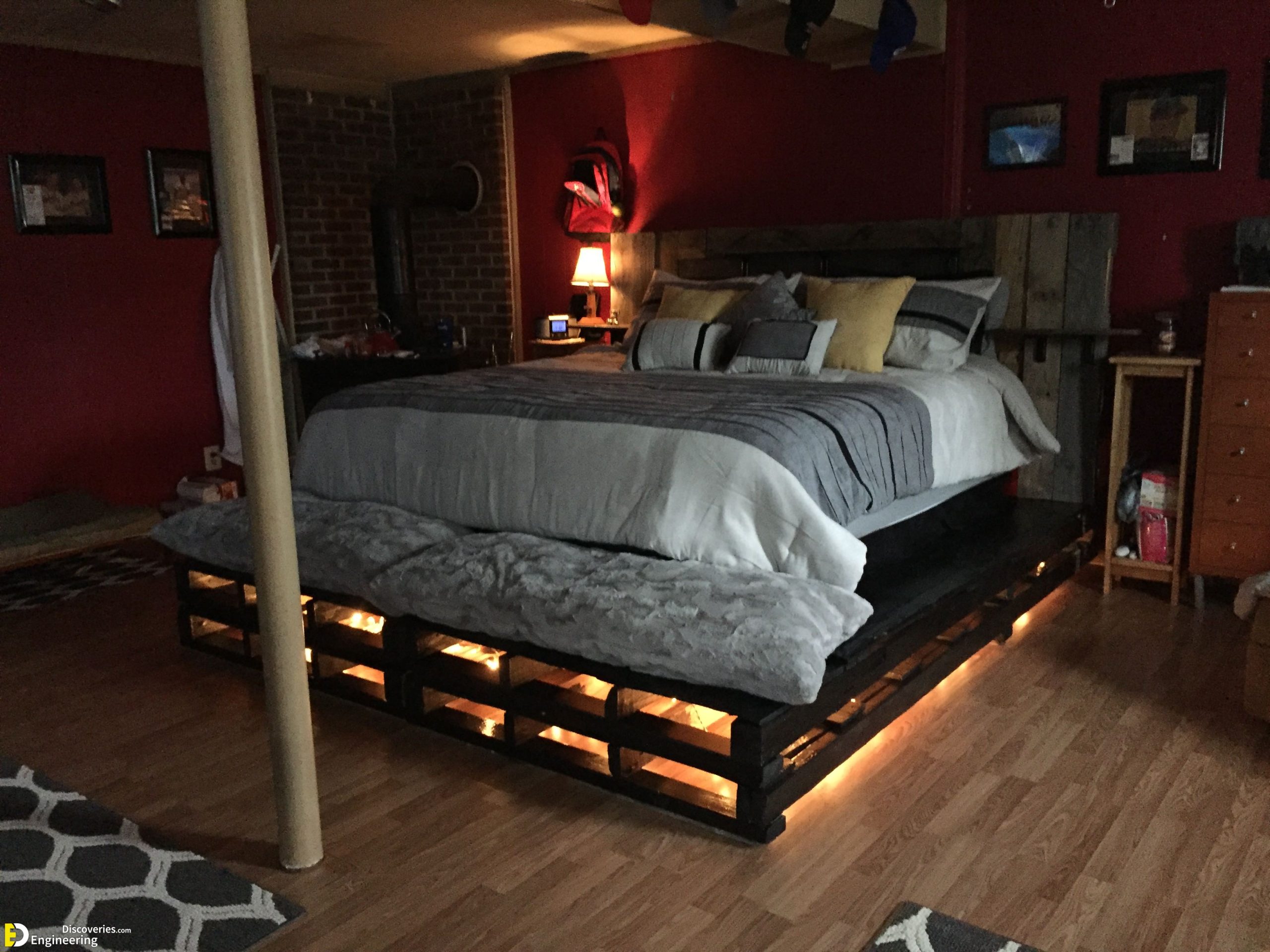 diy-pallet-bed-10-scaled.jpeg