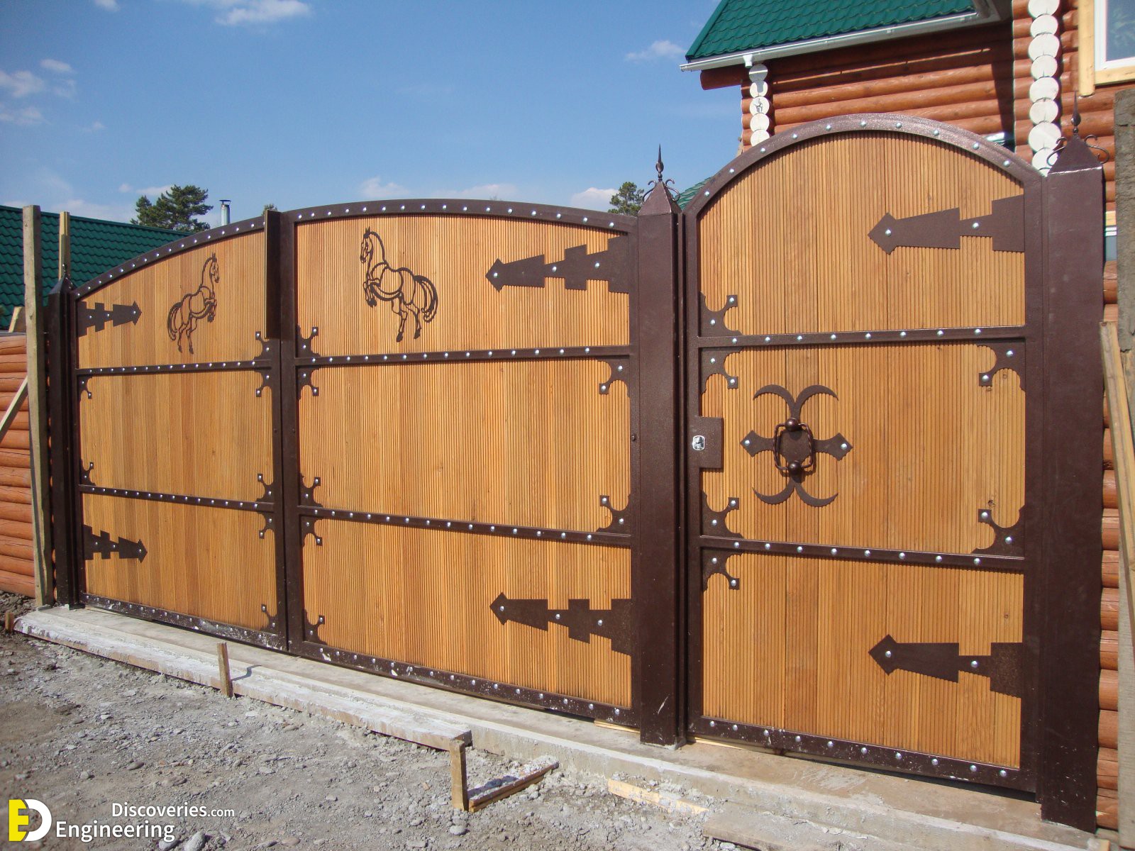 1636380962_48-na-dache-pro-p-vorota-v-chastnom-dome-svoimi-rukami-foto-52.jpg