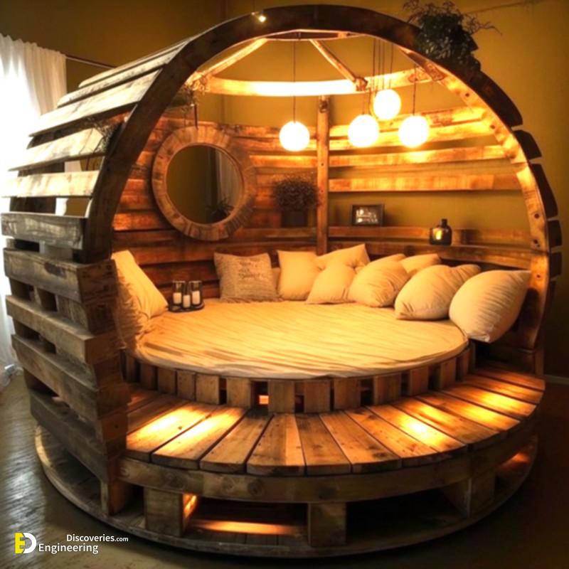 Wood-pallet-Round-Bed-with-Roof-4.jpg