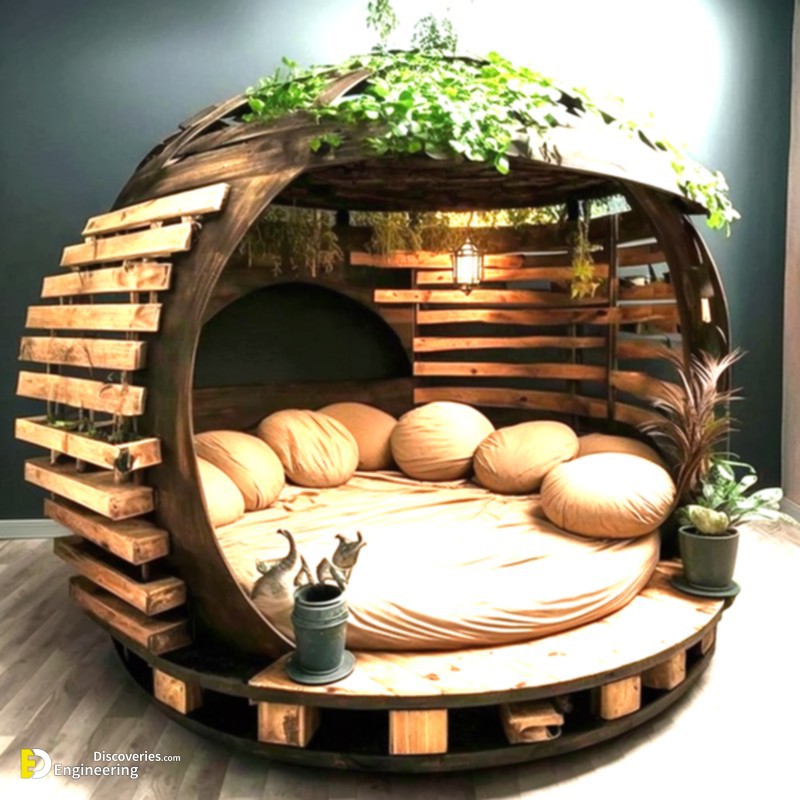 Wood-pallet-Round-Bed-with-Roof-8.jpg
