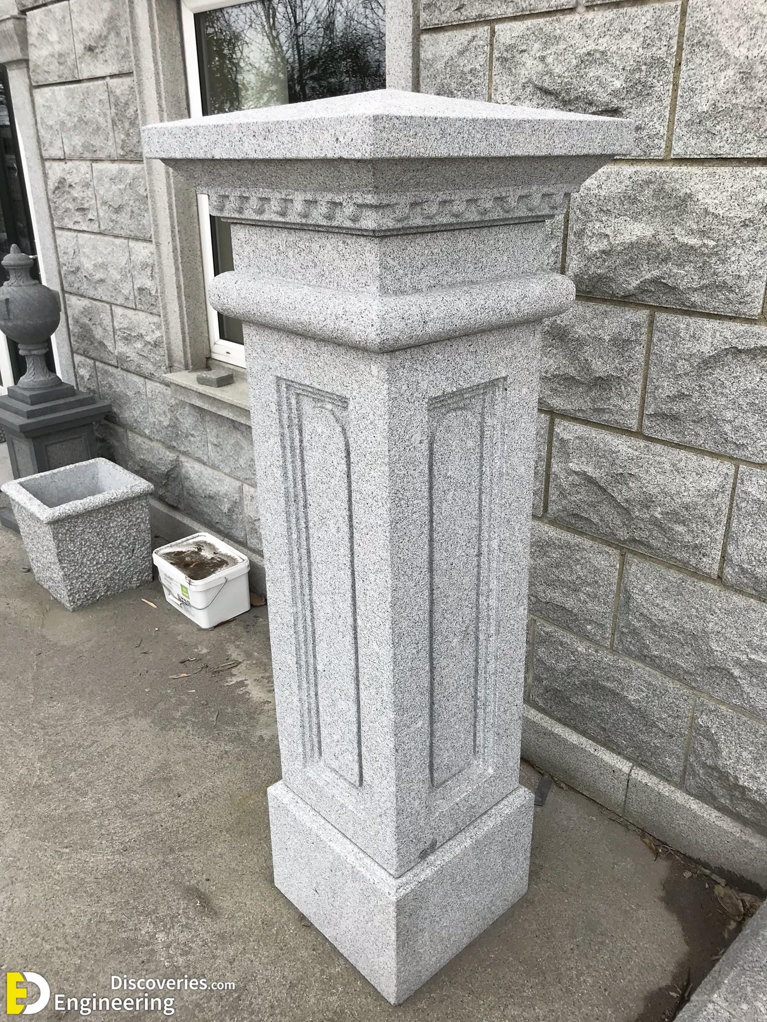 11-engineering-discoveries-amazing-column-and-pillar-decoration-ideas.jpeg