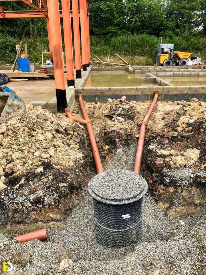 15-engineering-discoveries-402B-images-to-help-you-better-understand-house-drainage-system-installation.jpg