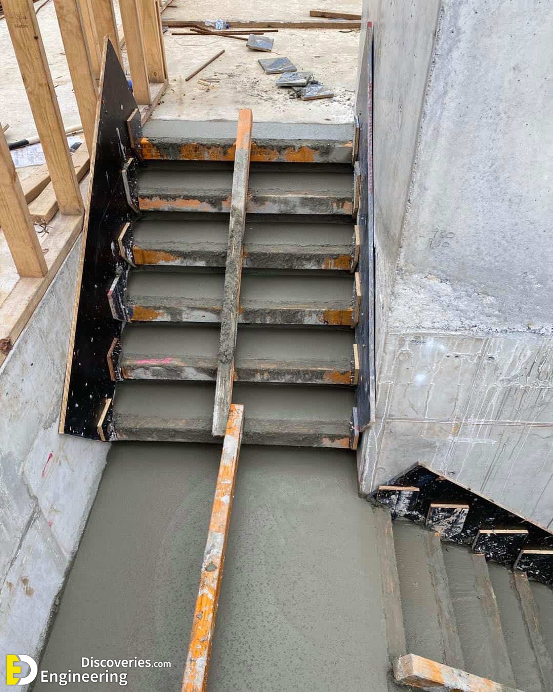 16-engineering-discoveries-302B-pictures-showing-rcc-concrete-stairs-under-construction.jpg