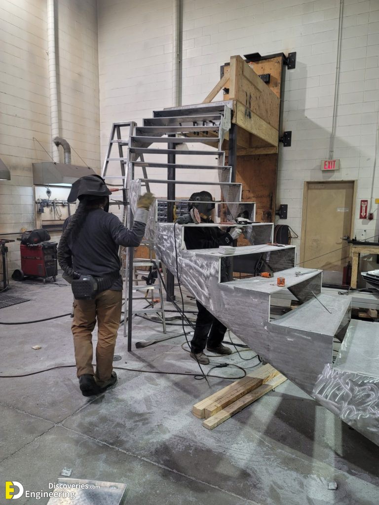 2-engineering-discoveries-272B-images-of-iron-stairs-under-construction-.jpg