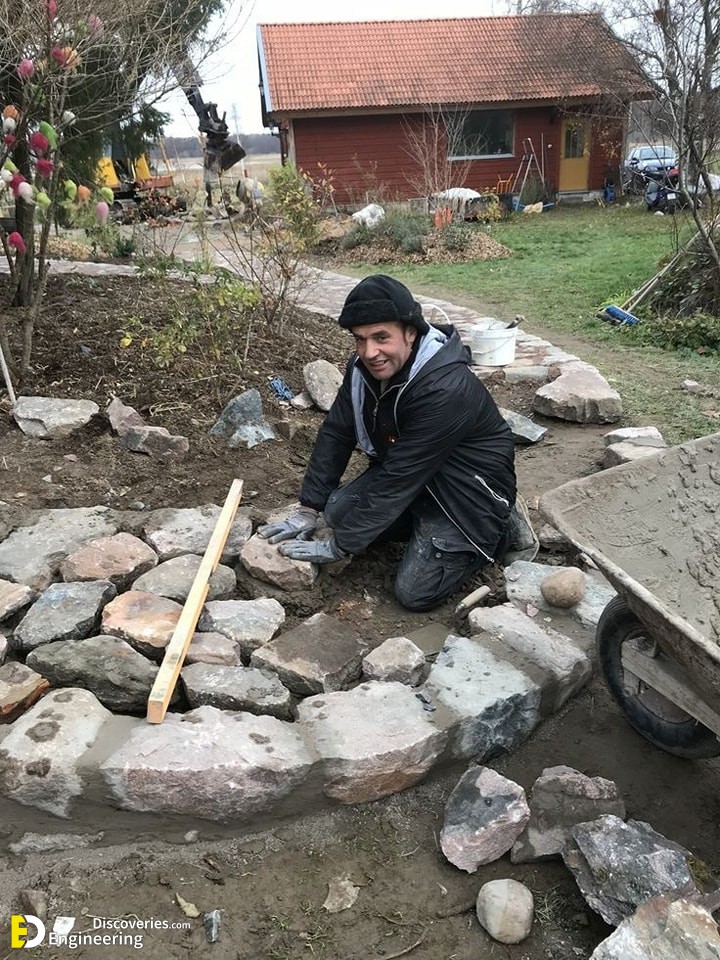 20-engineering-discoveries-how-to-build-a-natural-stone-walkway.jpg