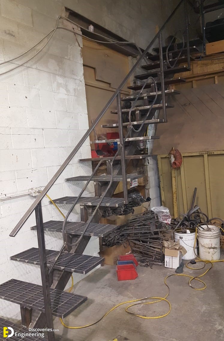 22-engineering-discoveries-272B-images-of-iron-stairs-under-construction-.jpg