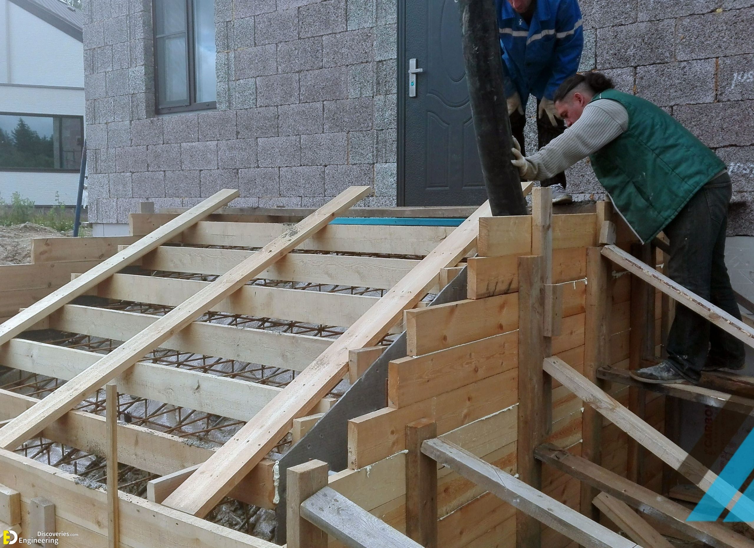 22-engineering-discoveries-how-to-construct-rcc-concrete-stairs-scaled.jpg