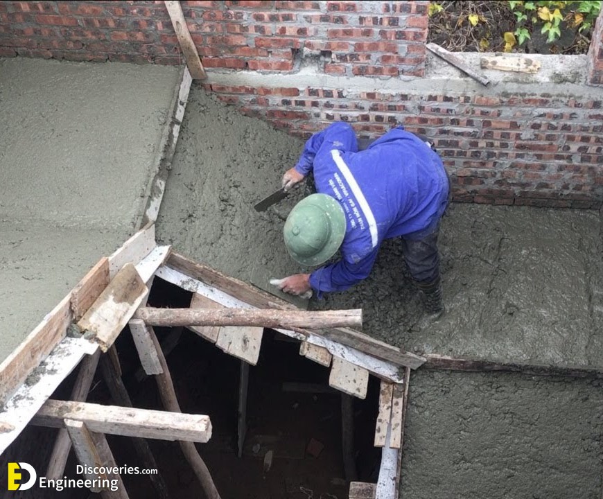 44-engineering-discoveries-302B-pictures-showing-rcc-concrete-stairs-under-construction.jpg