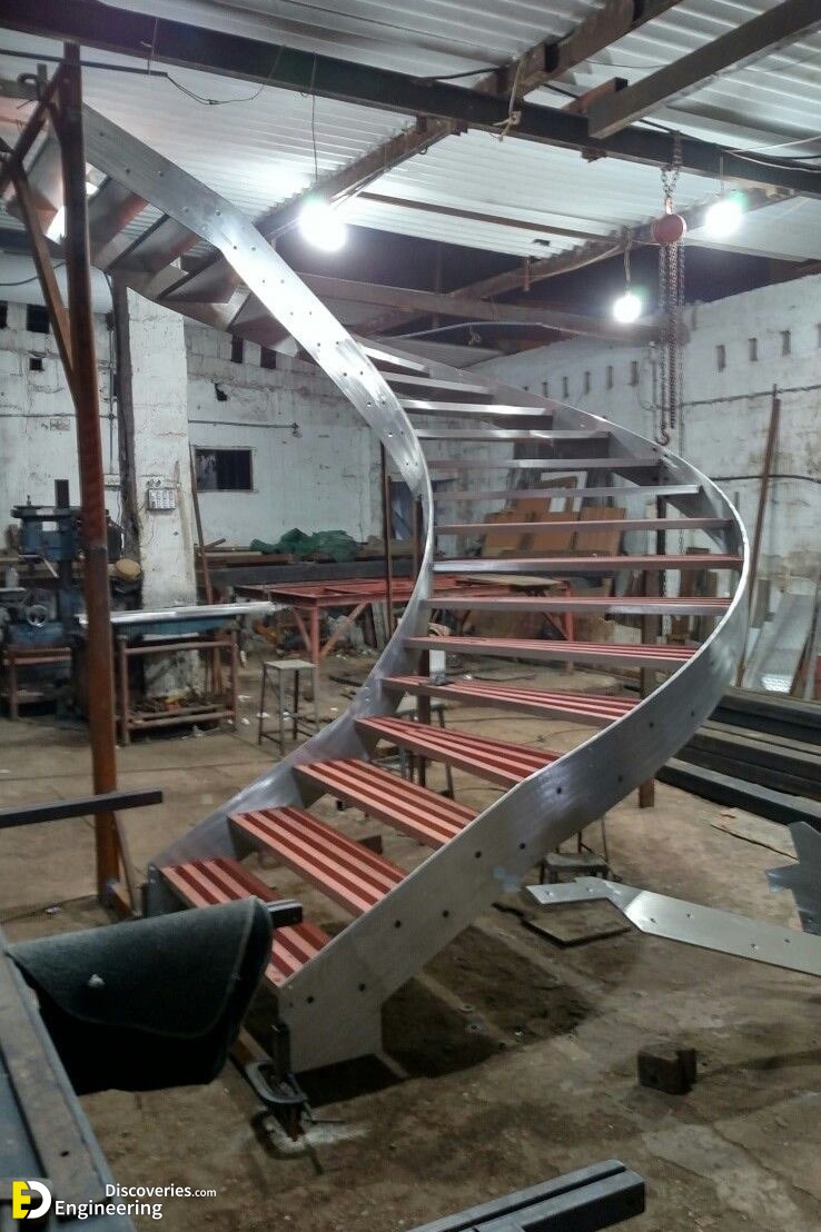 6-engineering-discoveries-272B-images-of-iron-stairs-under-construction-.jpg