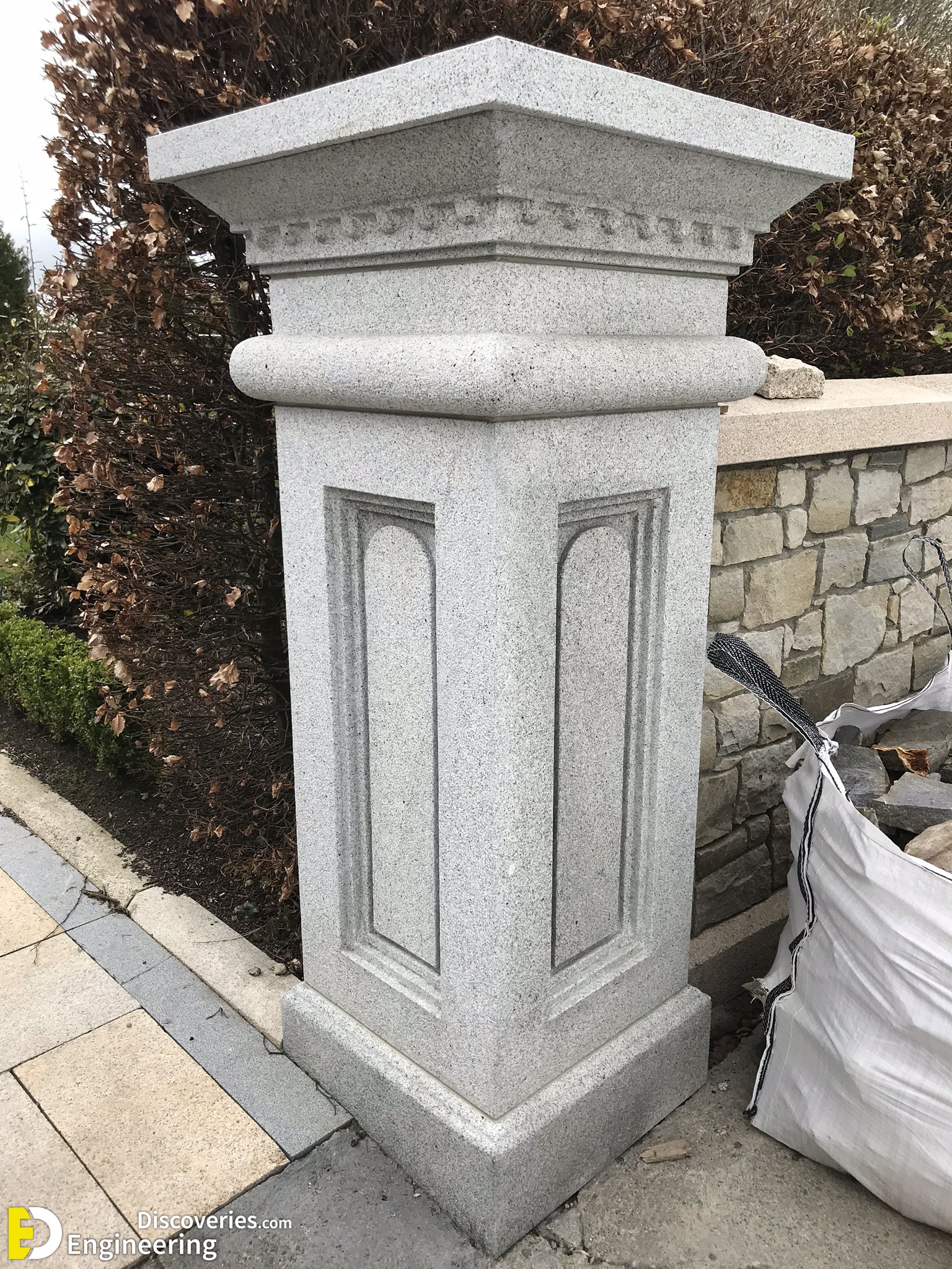 6-engineering-discoveries-amazing-column-and-pillar-decoration-ideas.jpeg