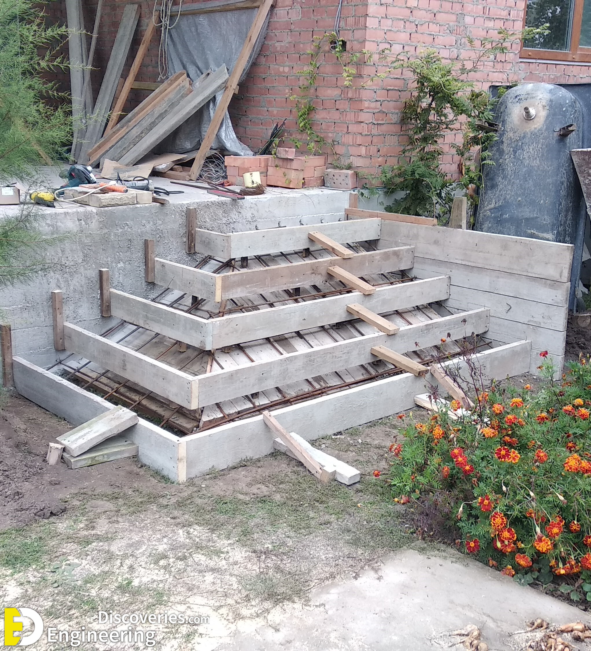 7-engineering-discoveries-how-to-construct-rcc-concrete-stairs.jpg