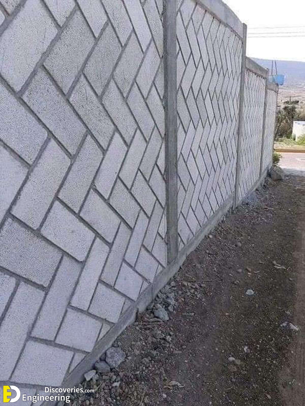 9-engineering-discoveries-302B-pictures-of-hollow-concrete-block-work.jpg
