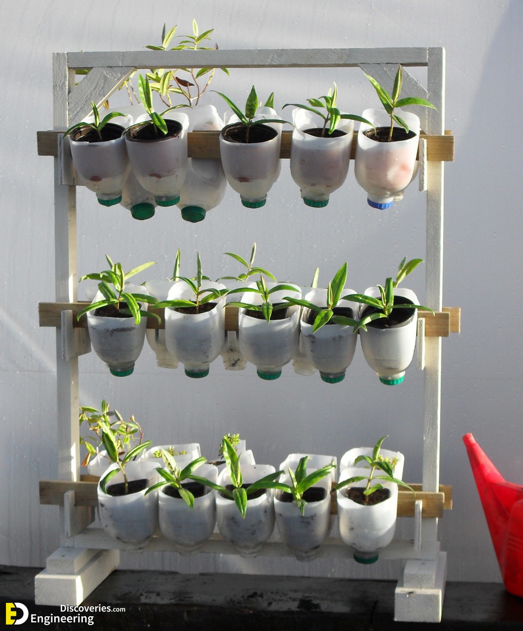 17-engineering-discoveries-312B-creative-ways-to-recycle-old-plastic-bottles.jpg