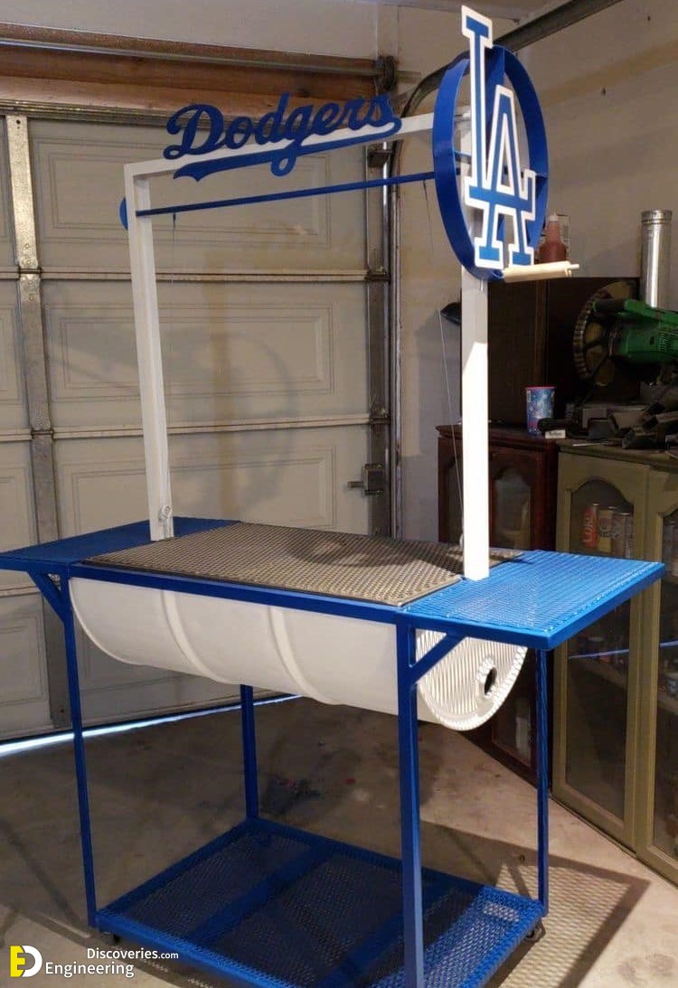 2-engineering-discoveries-inspiring-ways-to-upcycle-oil-barrels-into-beautiful-furniture.jpg