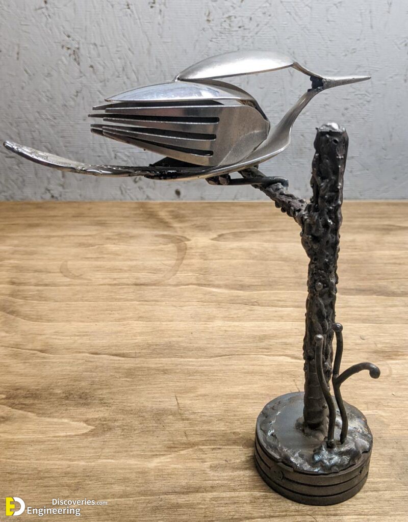 20-engineering-discoveries-flawless-sculptures-made-from-scrap-metal.jpg
