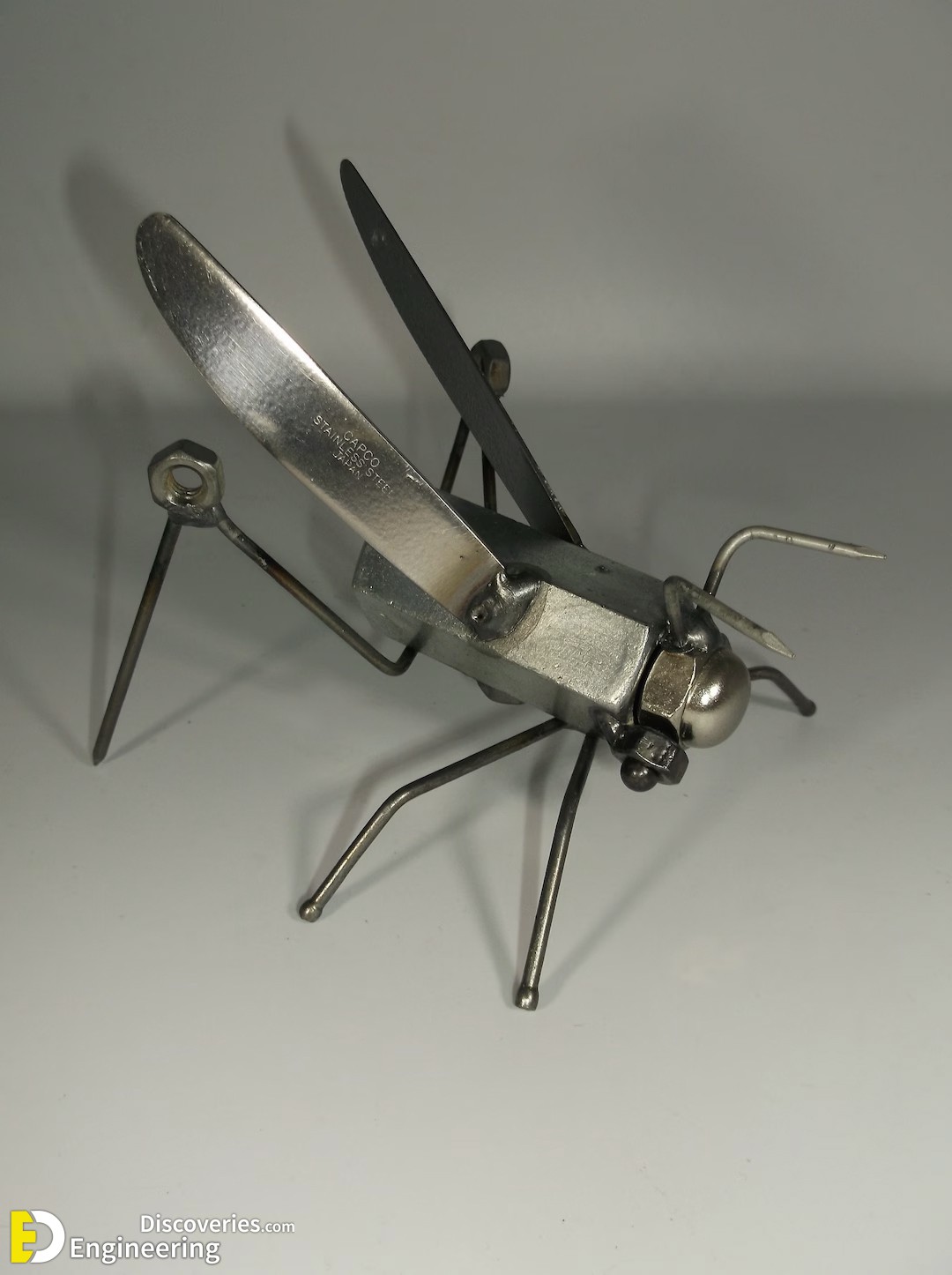 21-engineering-discoveries-flawless-sculptures-made-from-scrap-metal.jpg