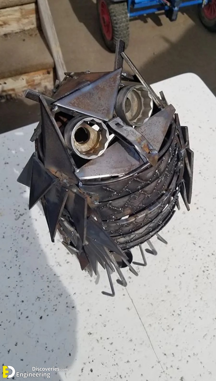 23-engineering-discoveries-flawless-sculptures-made-from-scrap-metal.jpg
