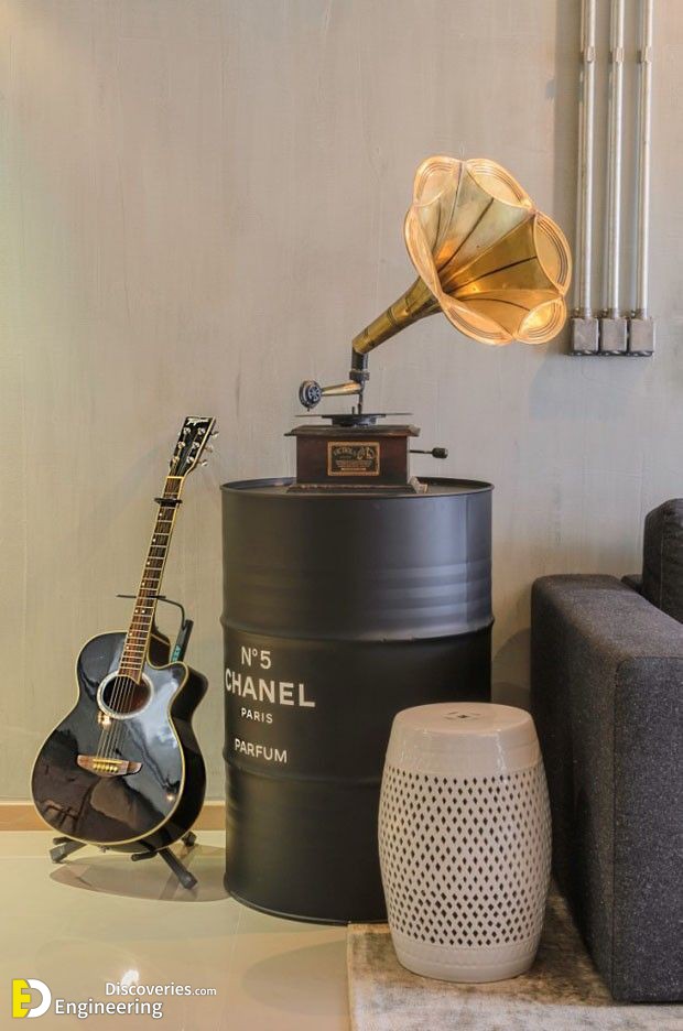 24-engineering-discoveries-352B-clever-ideas-for-decorating-your-home-with-old-drums.jpg