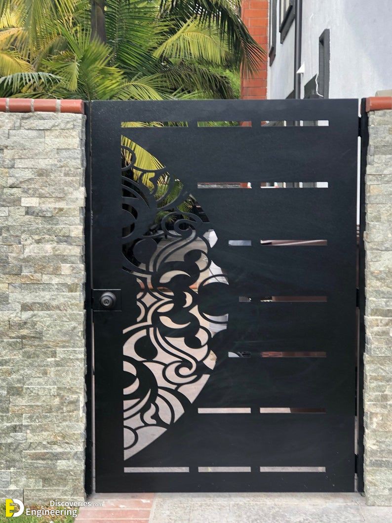 14-engineering-discoveries-the-artistry-of-cnc-laser-cutting-in-crafting-metal-doors.jpg