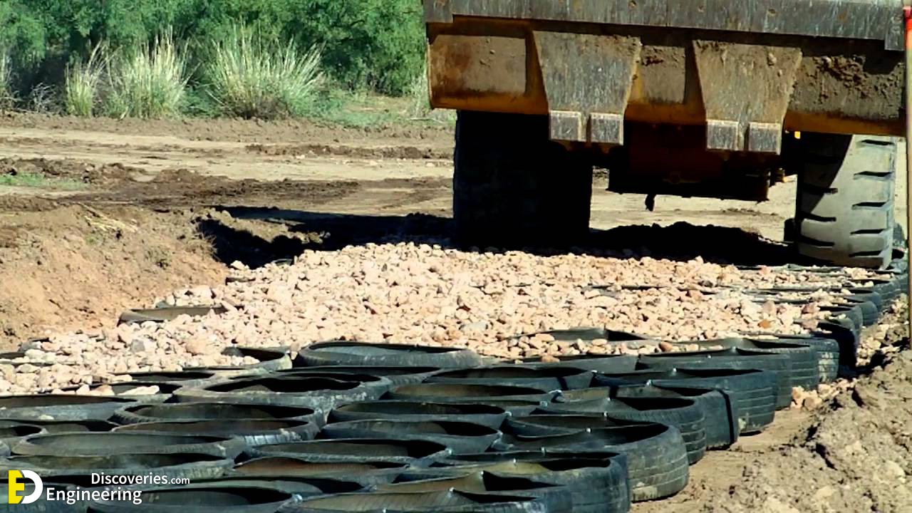 18-engineering-discoveries-construction-of-low-traffic-roads-by-using-old-tires.jpg