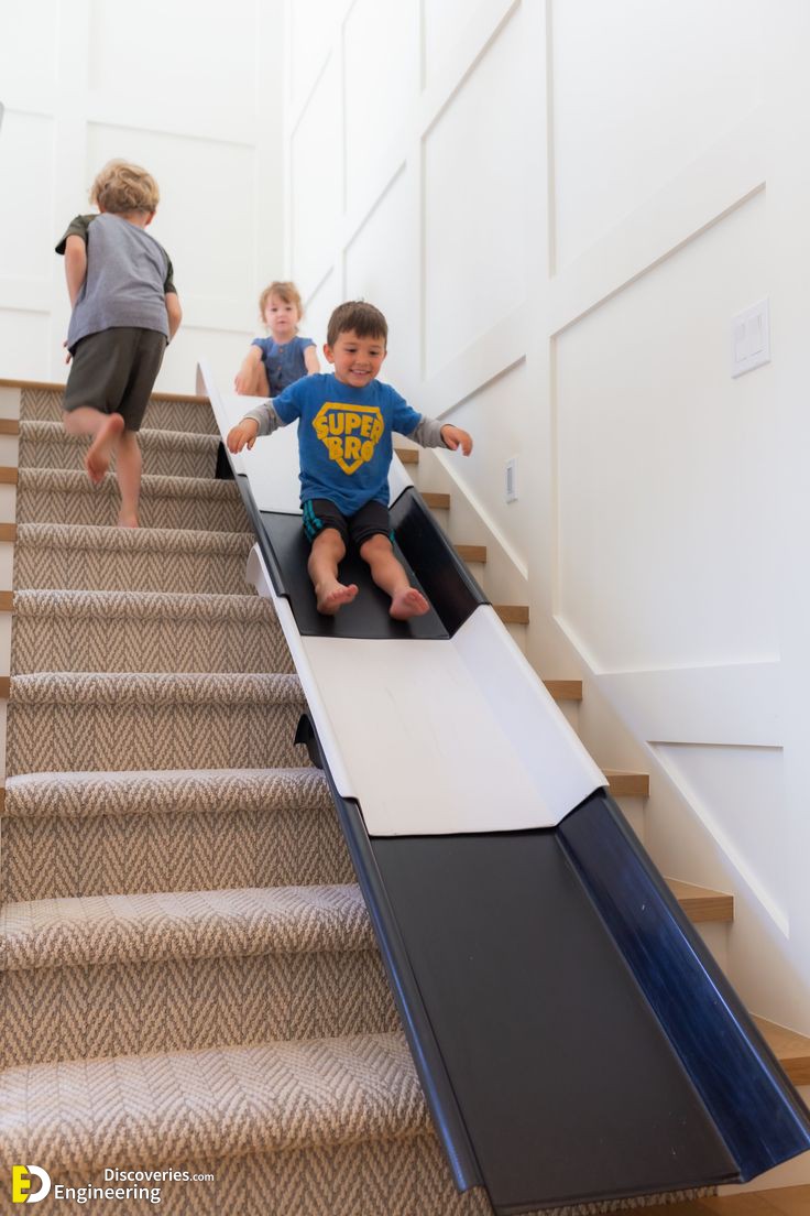 8-engineering-discoveries-the-mind-blowing-stairs-with-dreamy-skating-rink-for-kids.jpg