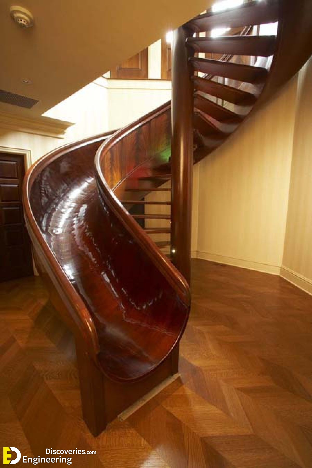 9-engineering-discoveries-the-mind-blowing-stairs-with-dreamy-skating-rink-for-kids.jpg