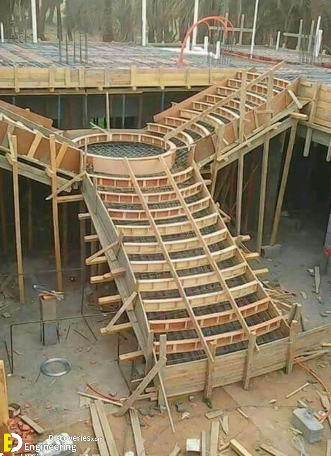 13-engineering-discoveries-learn-formwork-installation-through-282B-enlightening-photos.jpg