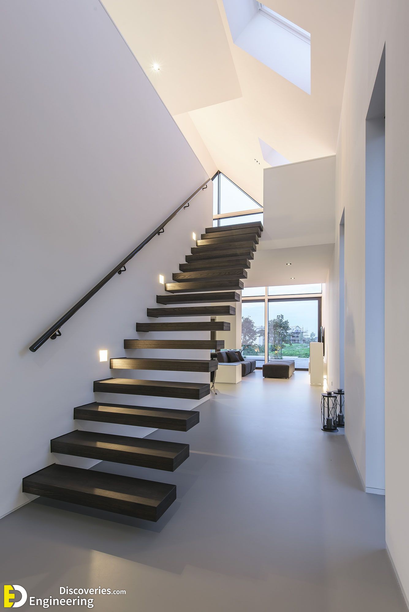 13-engineering-discoveries-the-comprehensive-architectural-guide-to-cantilevered-stairs.jpg