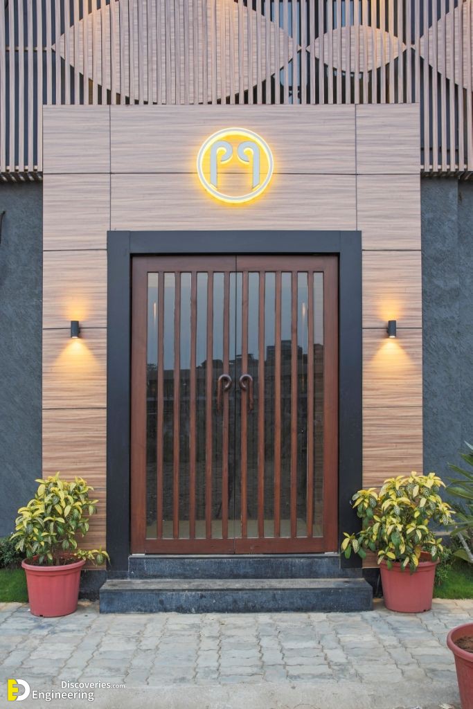 17-engineering-discoveries-first-impressions-matter-get-inspired-by-these-modern-iron-main-gate-designs-trending-in-2023.jpg