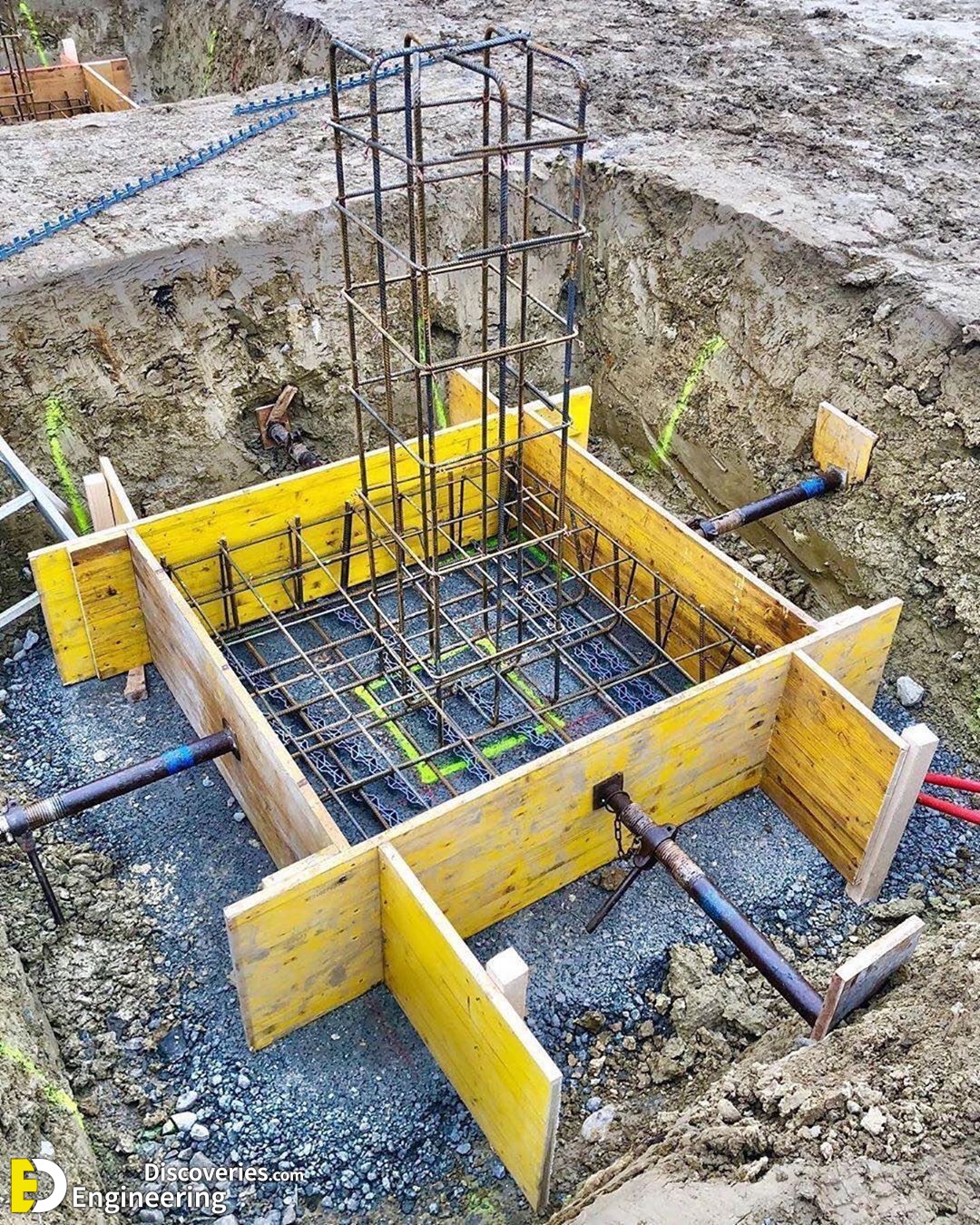 2-engineering-discoveries-learn-formwork-installation-through-282B-enlightening-photos.jpg