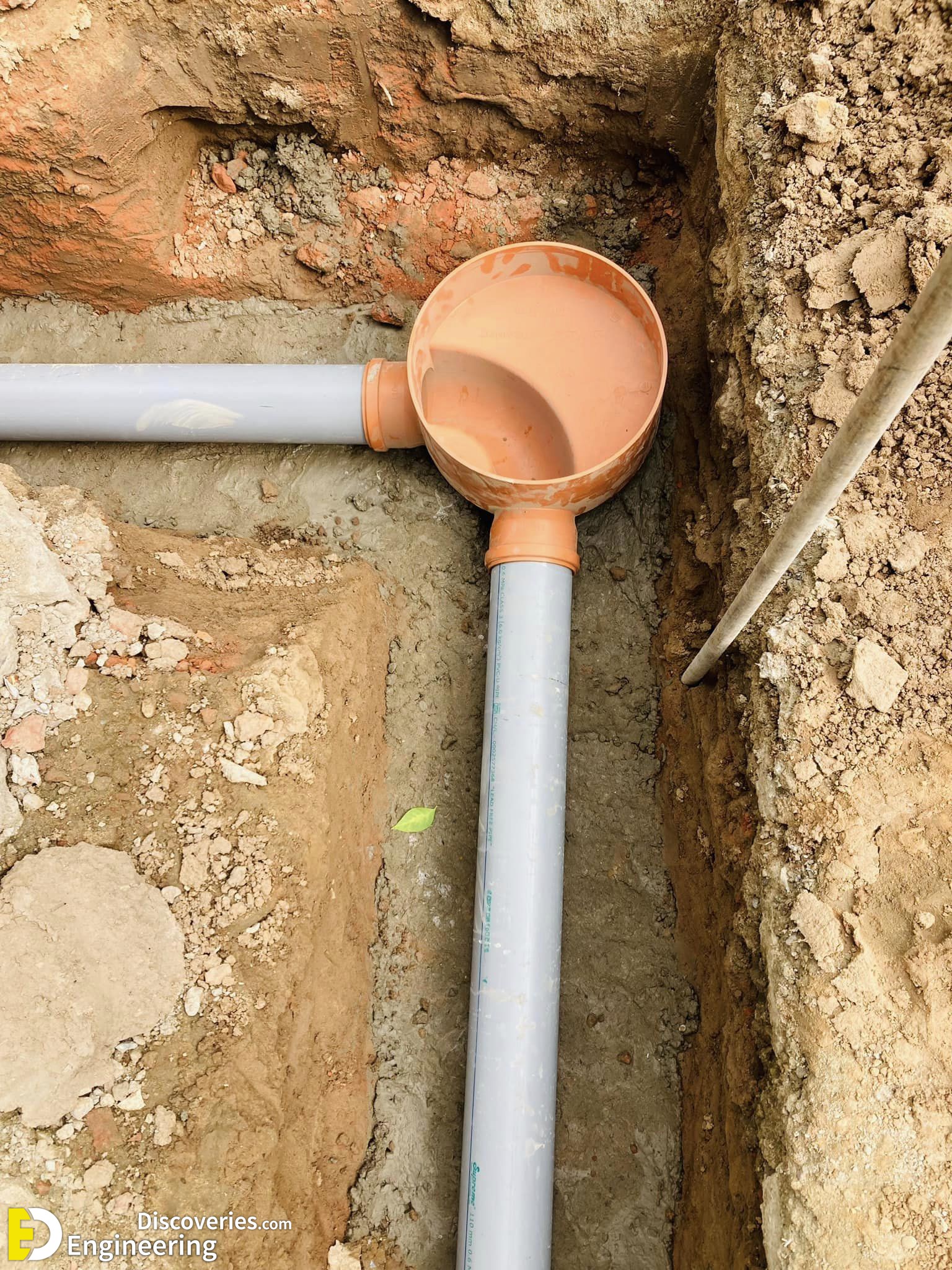 21-engineering-discoveries-beneath-our-feet-captivating-photos-show-the-intricate-world-of-underground-drainage-systems.jpg