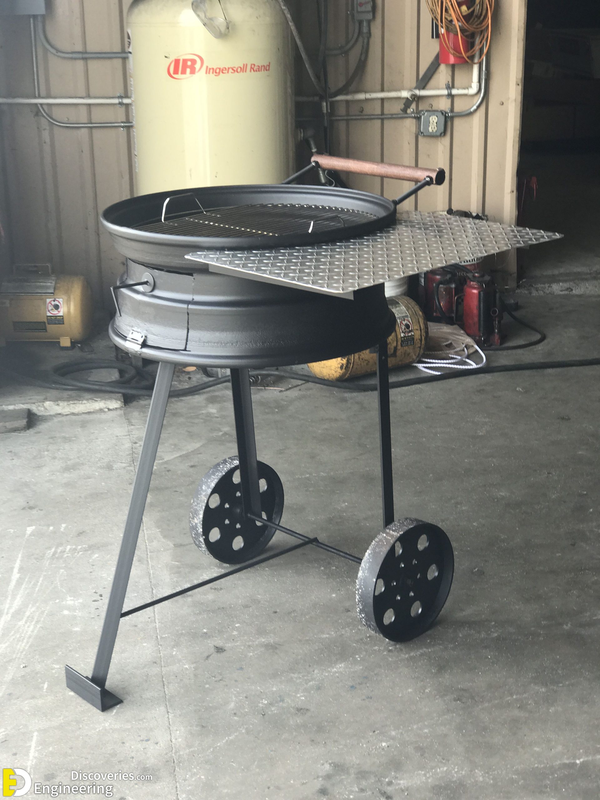 21-engineering-discoveries-how-to-make-a-bbq-smoker-for-your-backyard-scaled.jpg