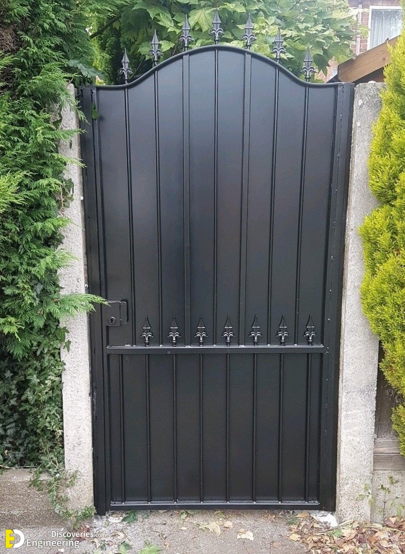 25-engineering-discoveries-first-impressions-matter-get-inspired-by-these-modern-iron-main-gate-designs-trending-in-2023.jpg