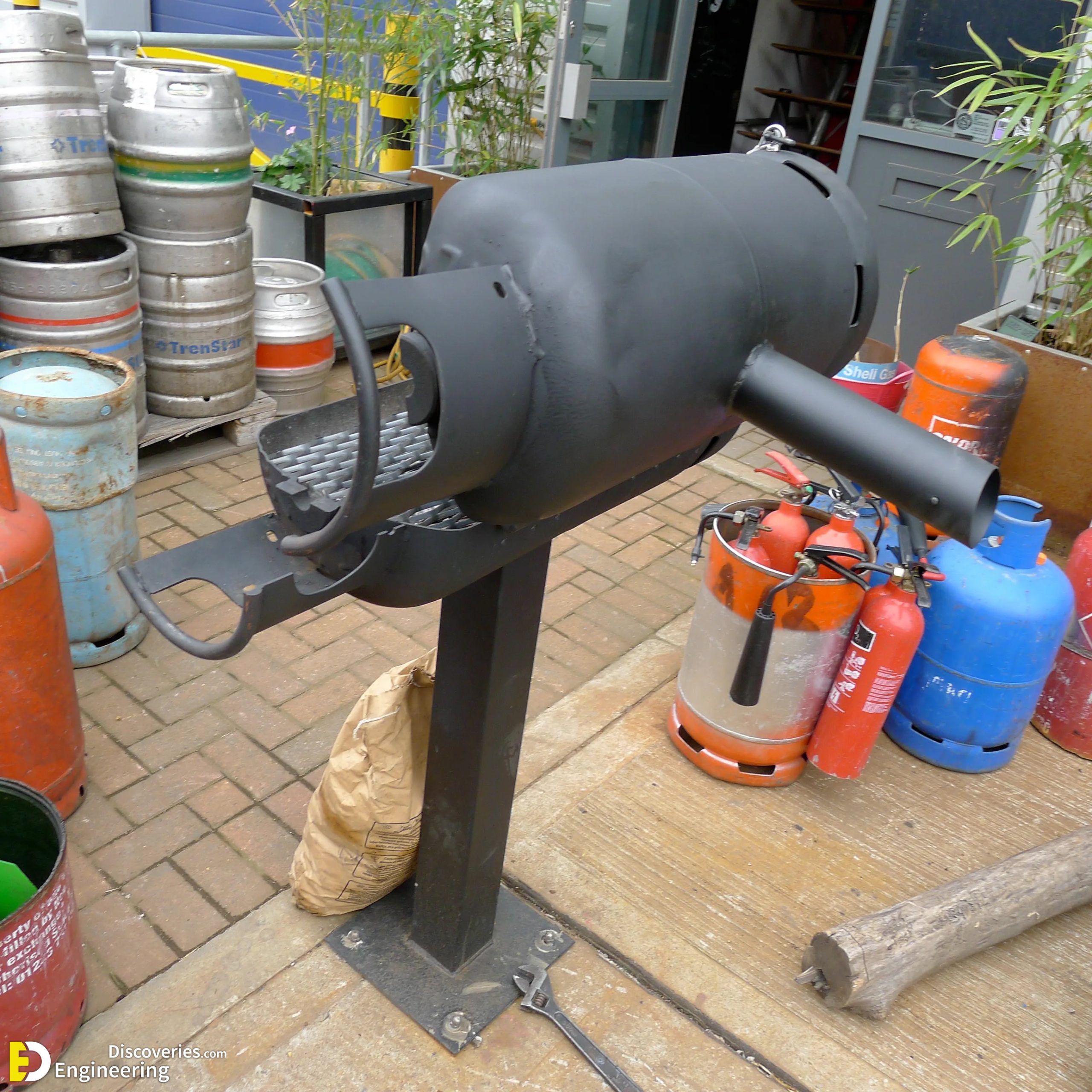 25-engineering-discoveries-how-to-make-a-bbq-smoker-for-your-backyard-scaled.jpg