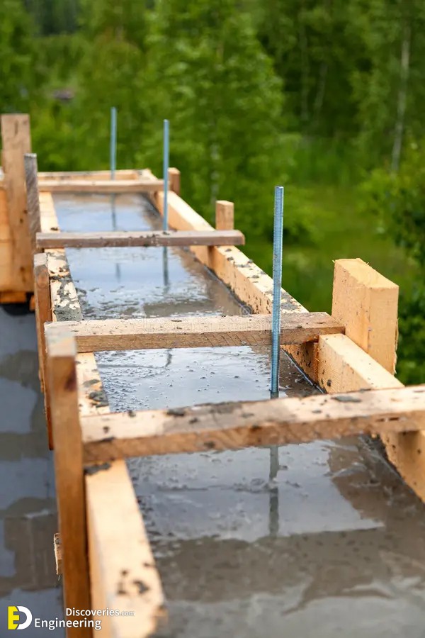 4-engineering-discoveries-learn-formwork-installation-through-282B-enlightening-photos.jpg