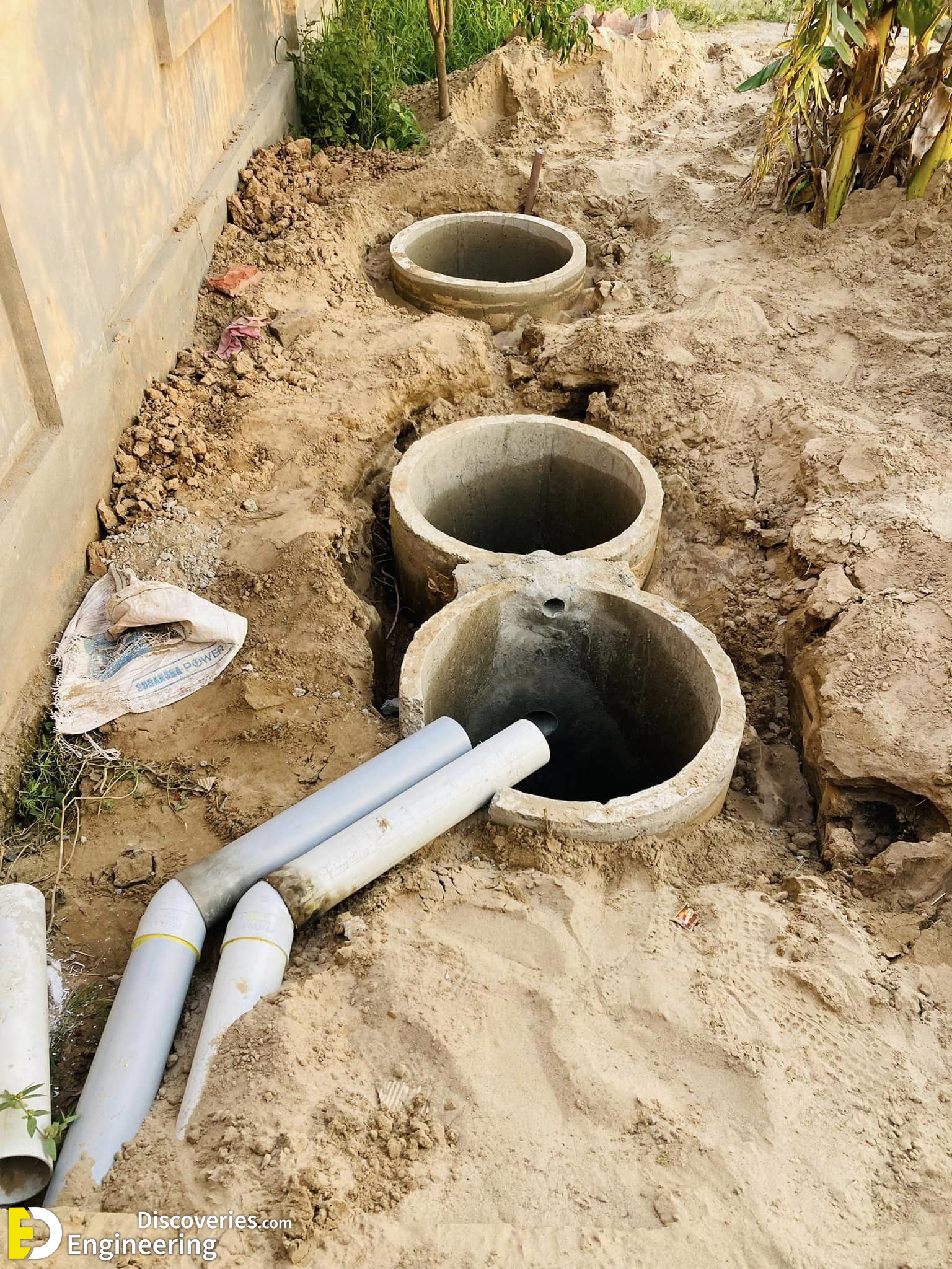 8-engineering-discoveries-beneath-our-feet-captivating-photos-show-the-intricate-world-of-underground-drainage-systems.jpg