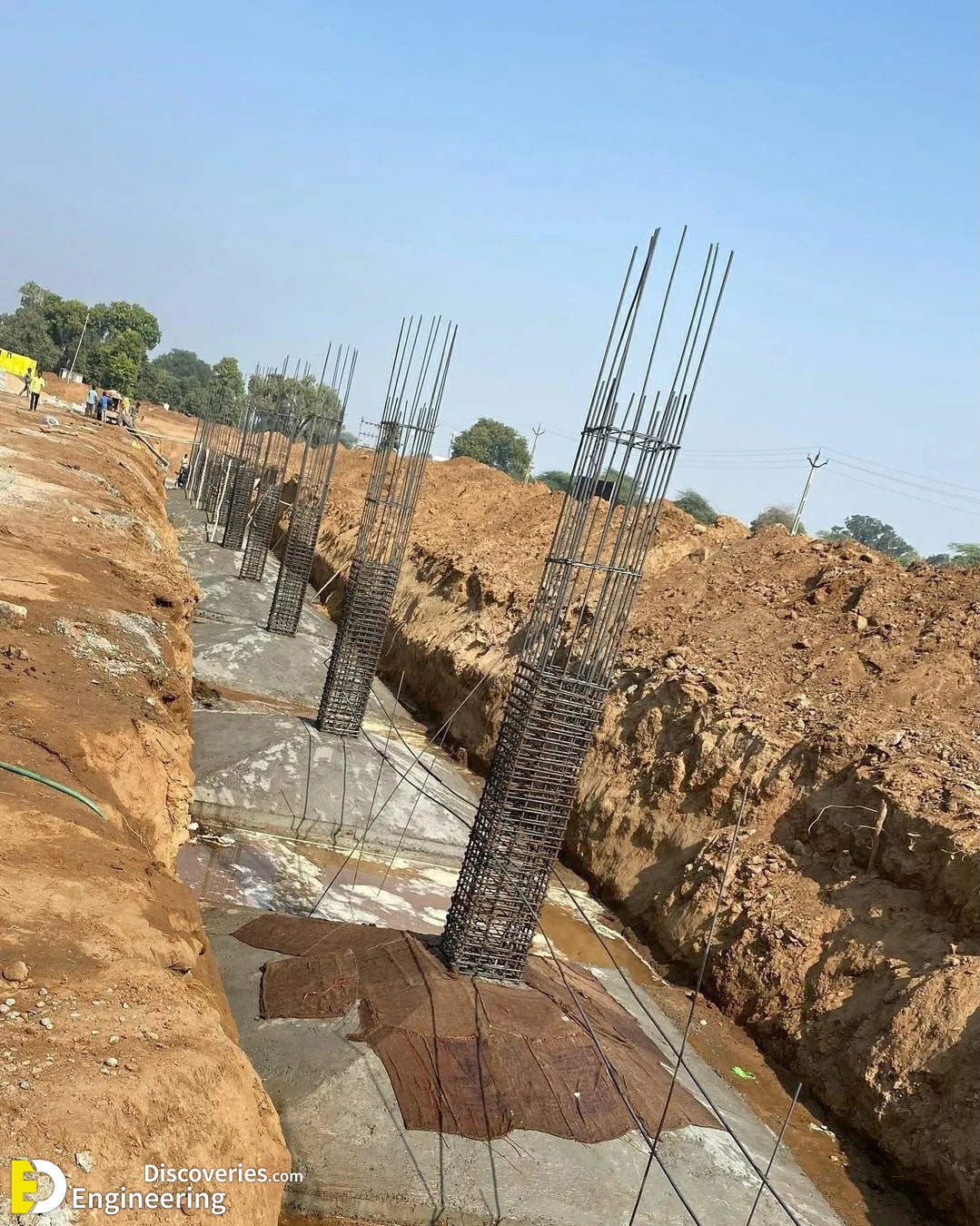 12-engineering-discoveries-reinforced-concrete-structures-under-construction.jpg