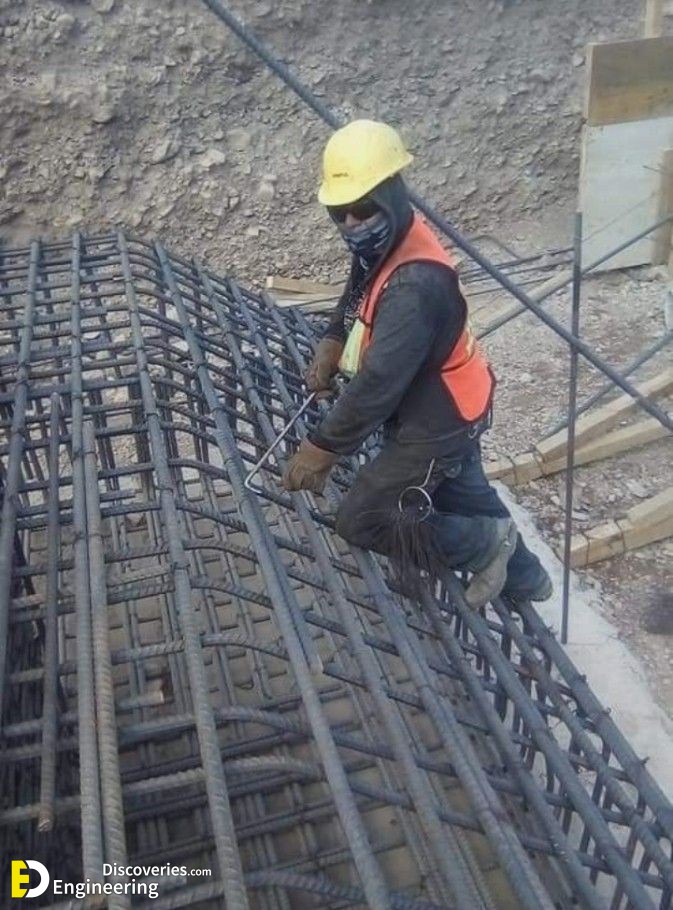 14-engineering-discoveries-reinforced-concrete-structures-under-construction.jpg
